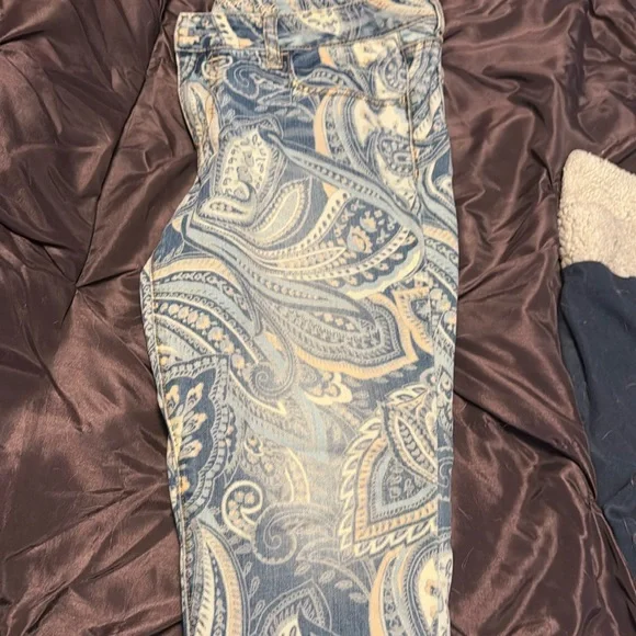 American Eagle Outfitters Blue Paisley Jeggings - Picture 1 of 3